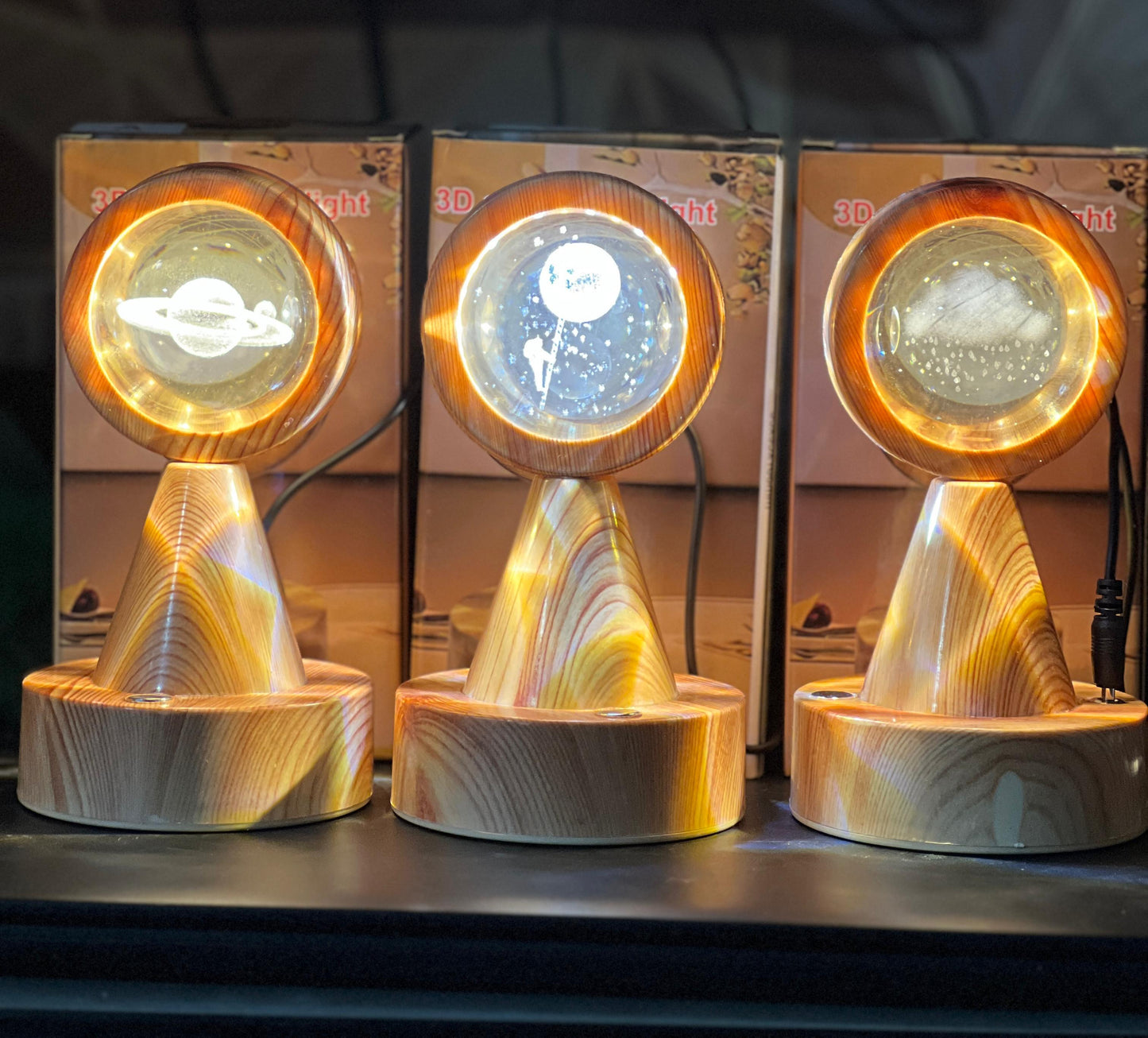 Astronaut Crystal Globe Lamp – Wooden Base Projector Light